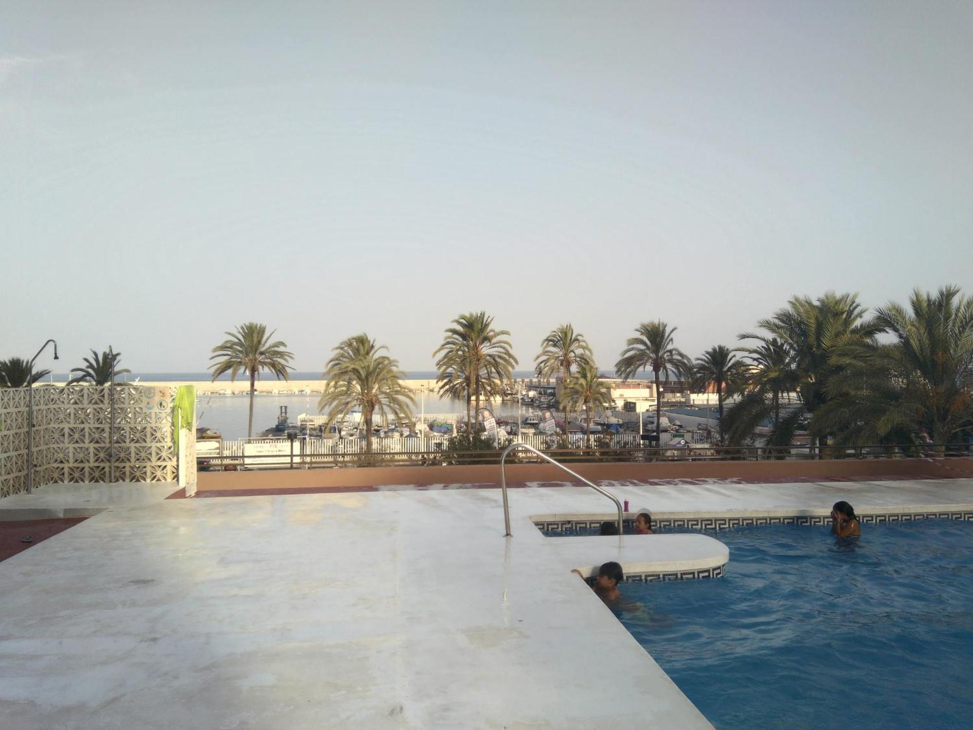 Beach, Familiy Fuengirola Marenostrum 1 Hab Exterior photo